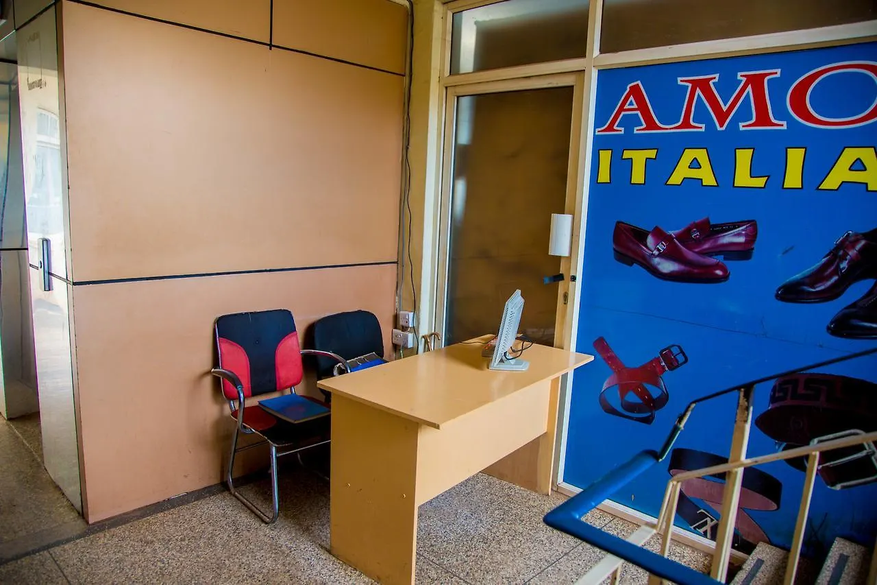 Shumuk Hotel And Apartments كامبالا 0*,  أوغندا